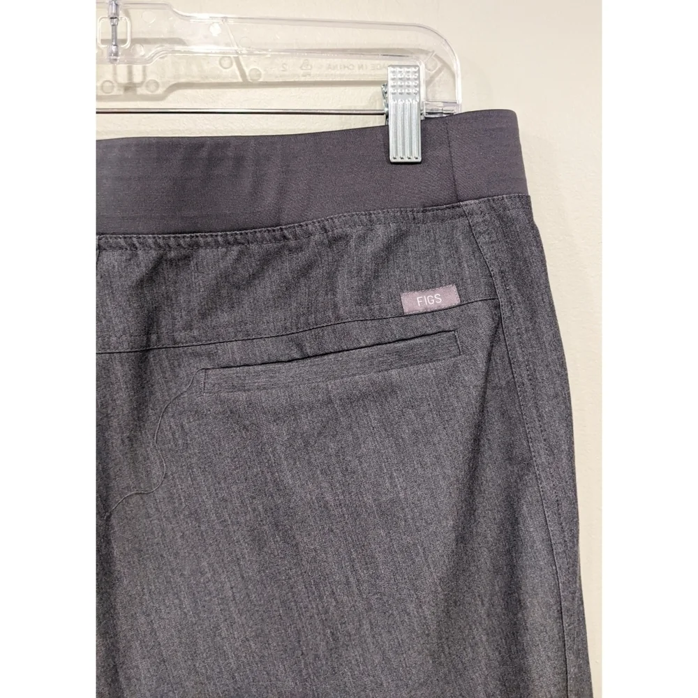 Figs Technical Collection Axim Cargo Scrub Pants Size Large